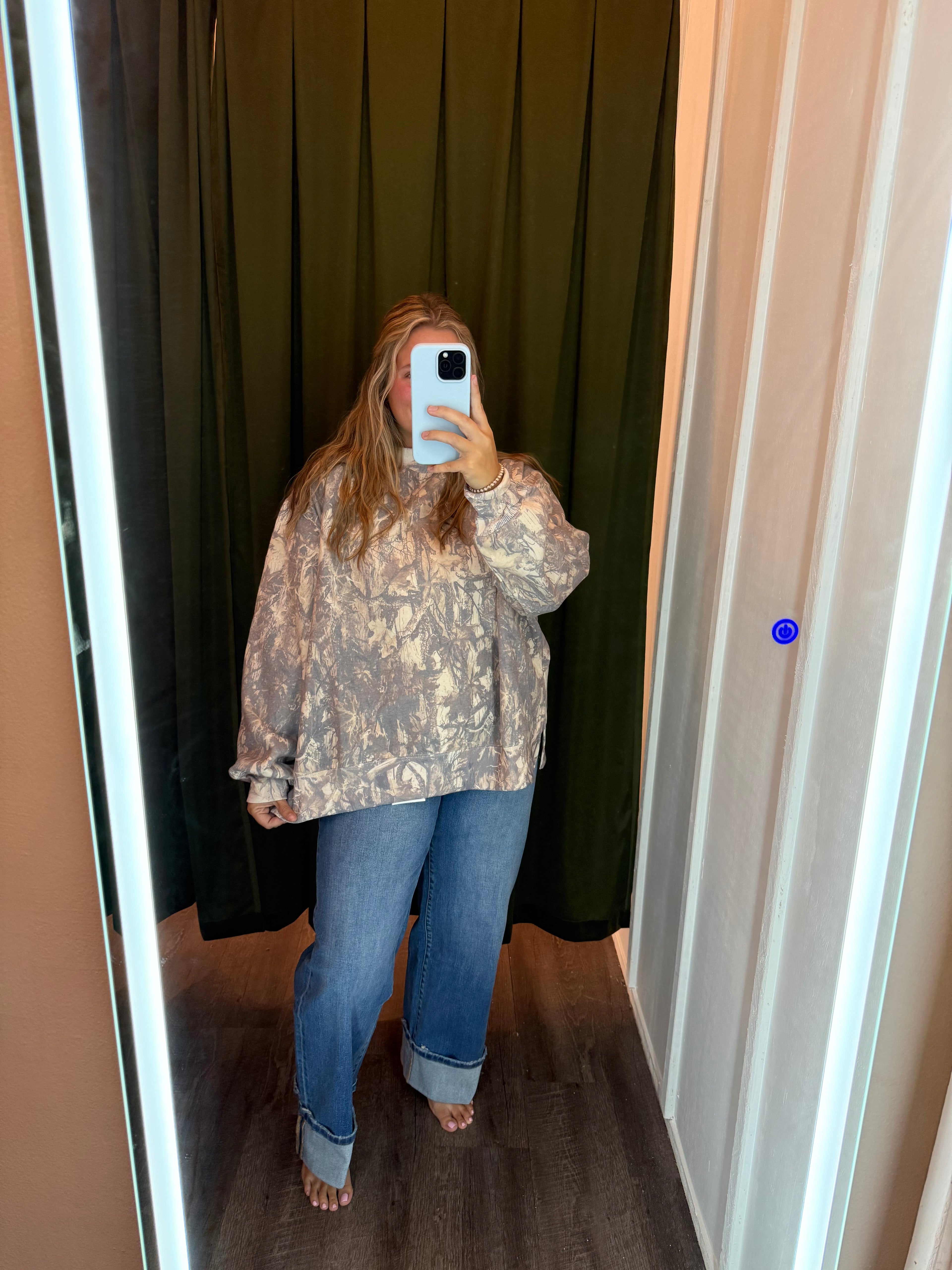 CAMO OVERSIZED MOCKNECK