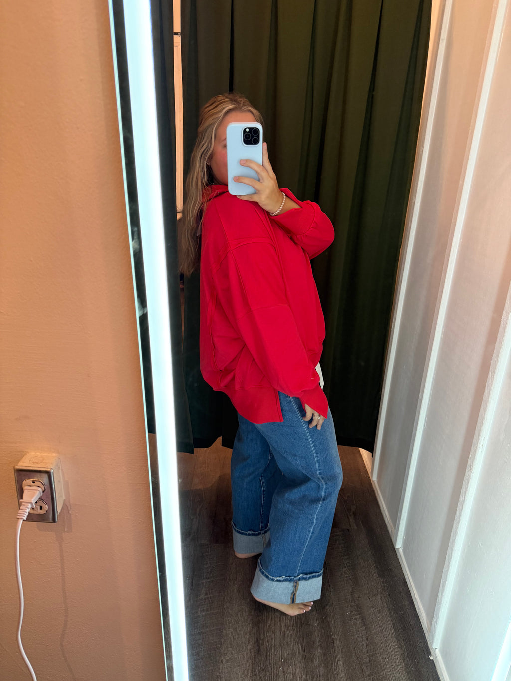 TAMIKA HENLEY SWEATSHIRT