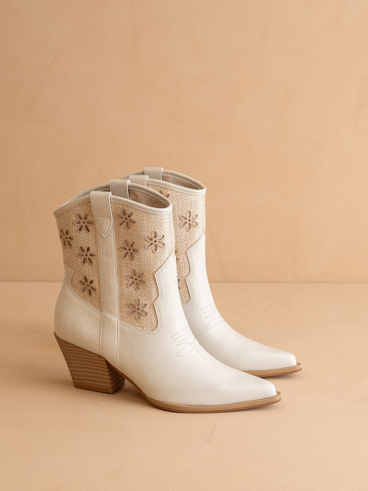 The Della | White Mesh Floral Cutout Detail Cowboy Boots: WHITE / 8.5