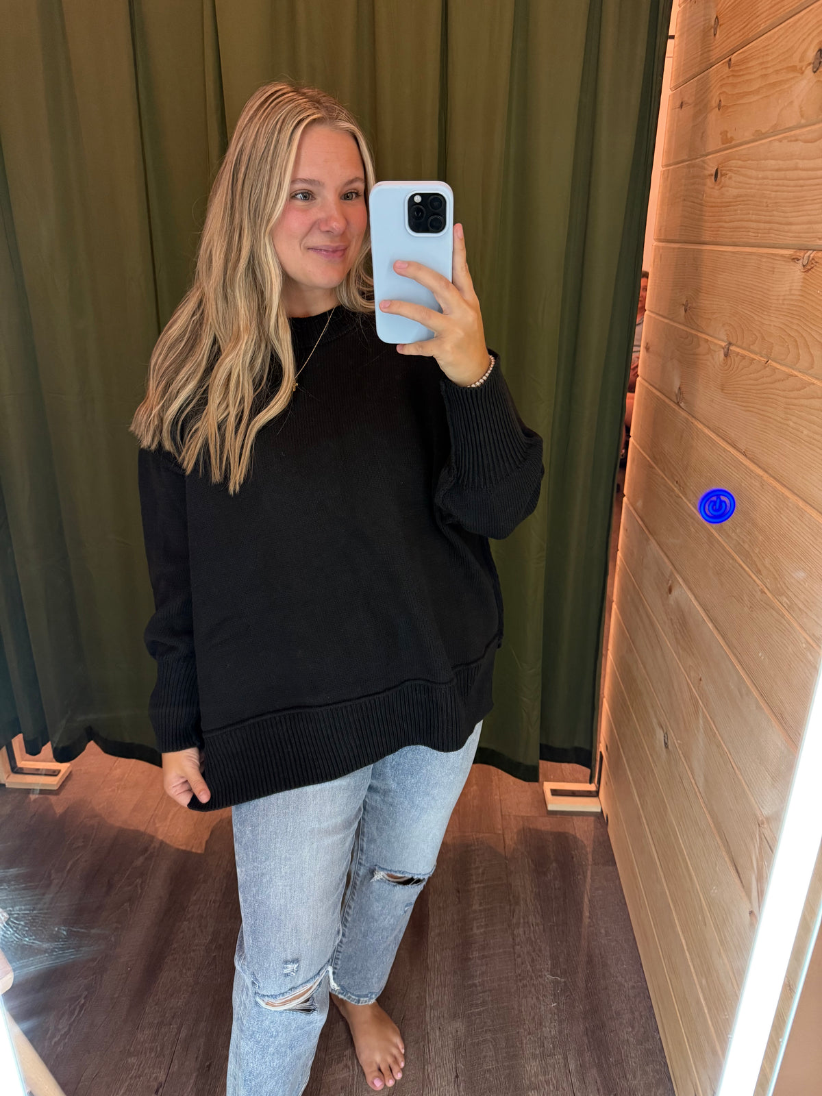 INA SWEATER