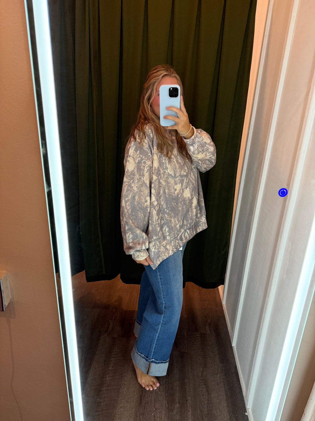 CAMO OVERSIZED MOCKNECK