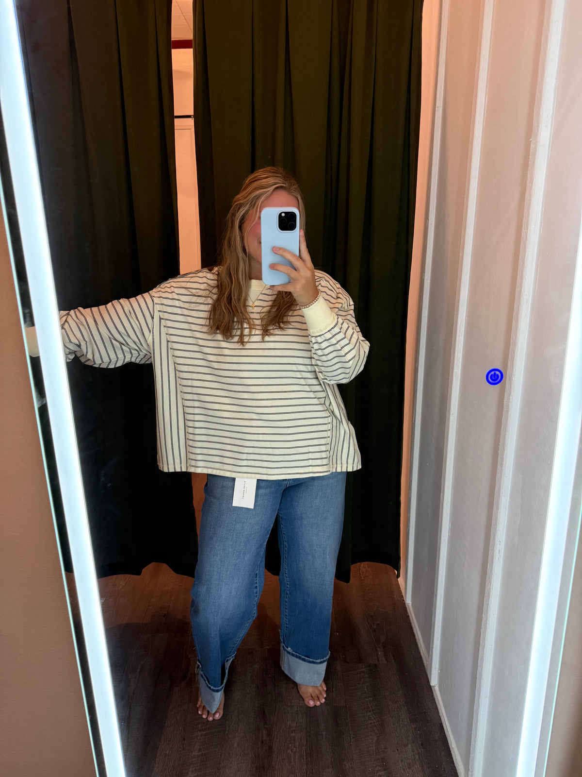 STRIPED LONG SLEEVE PULLOVER white & olive