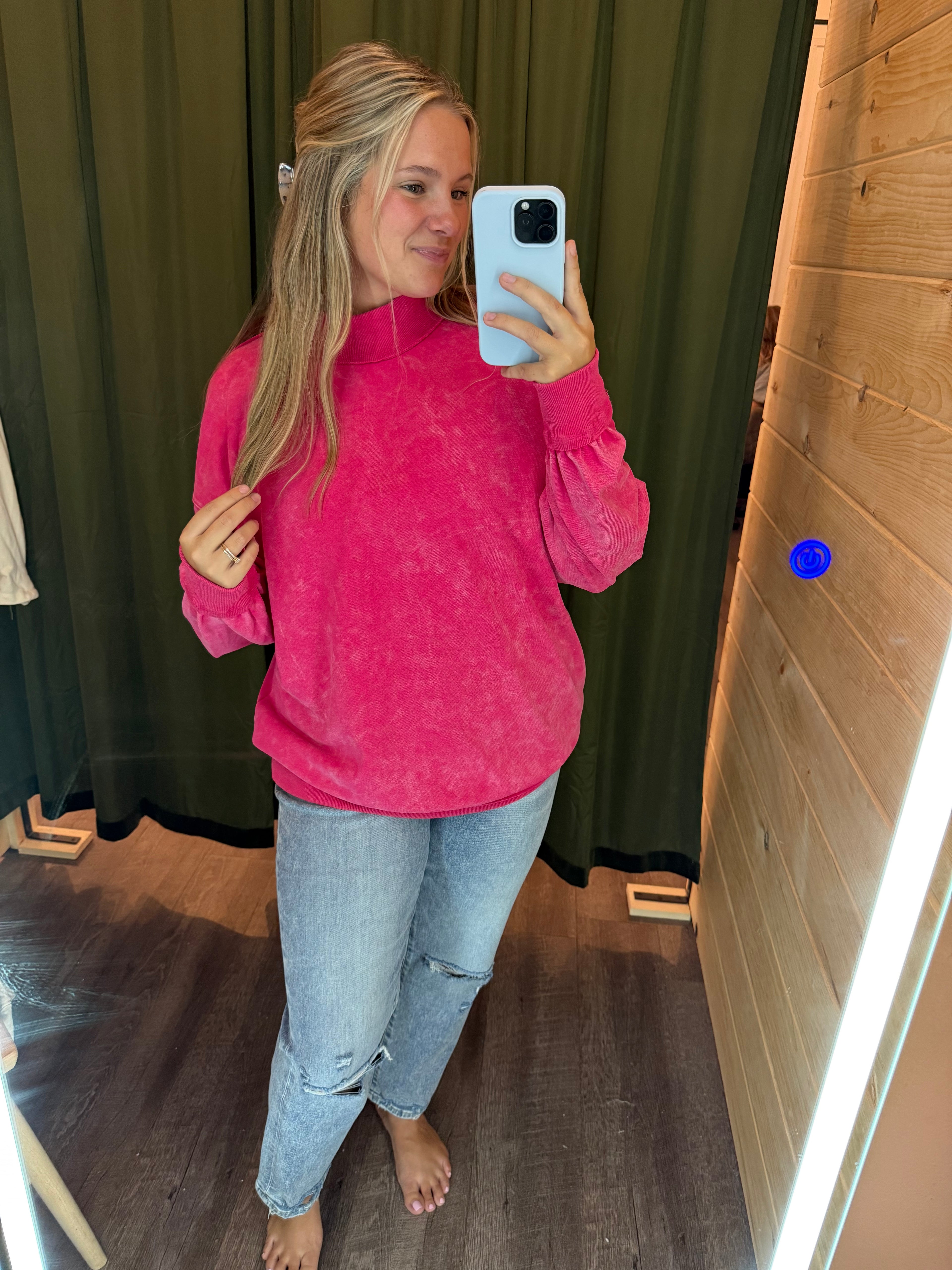 PINK ESSENTIALS PULLOVER