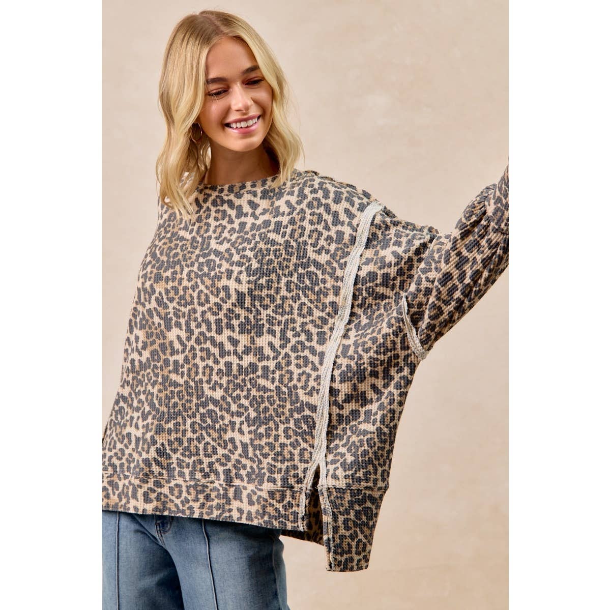 LEOPARD OVERSIZED WAFFLE SWEATSHIRT