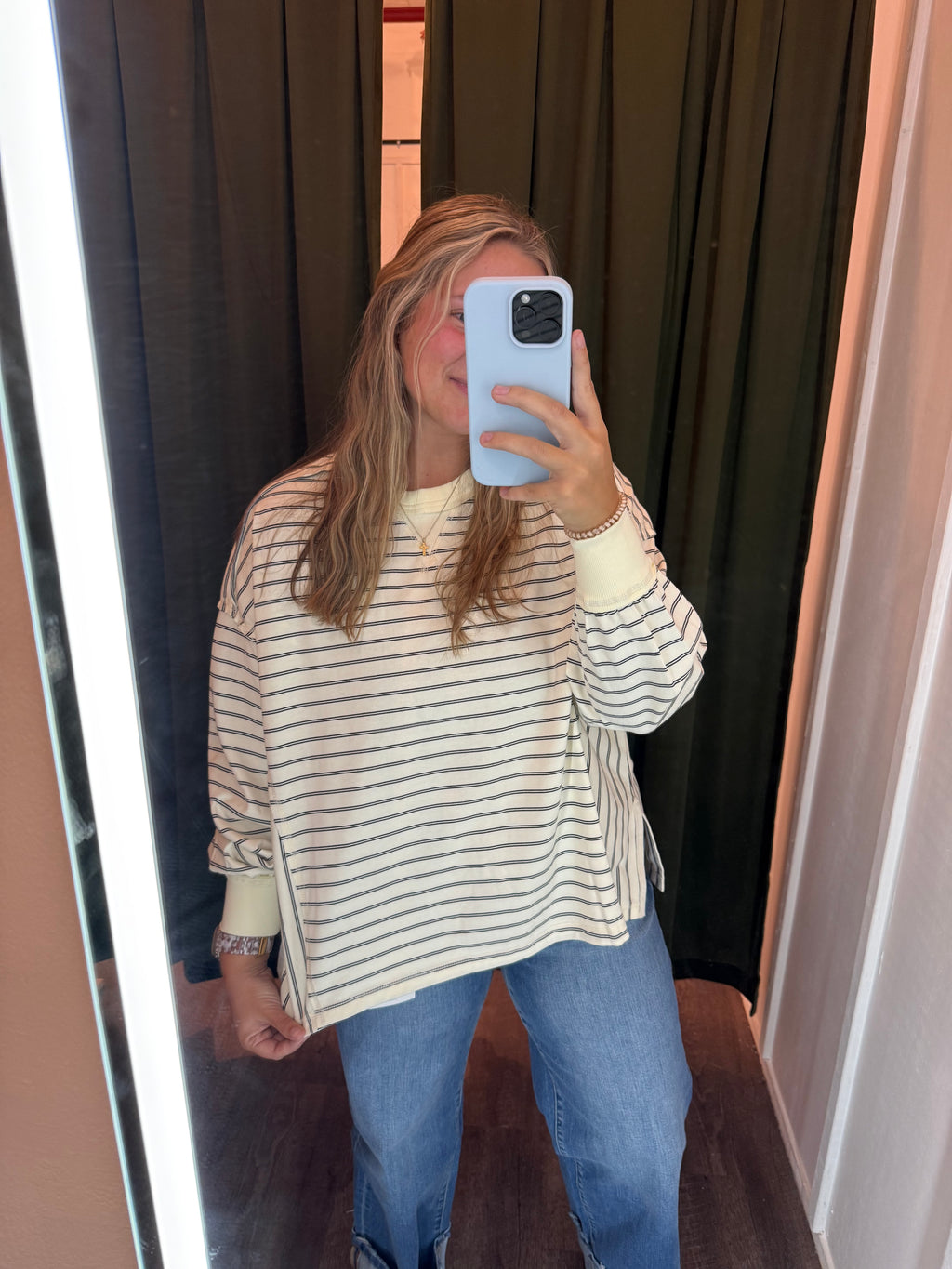 STRIPED LONG SLEEVE PULLOVER white & olive