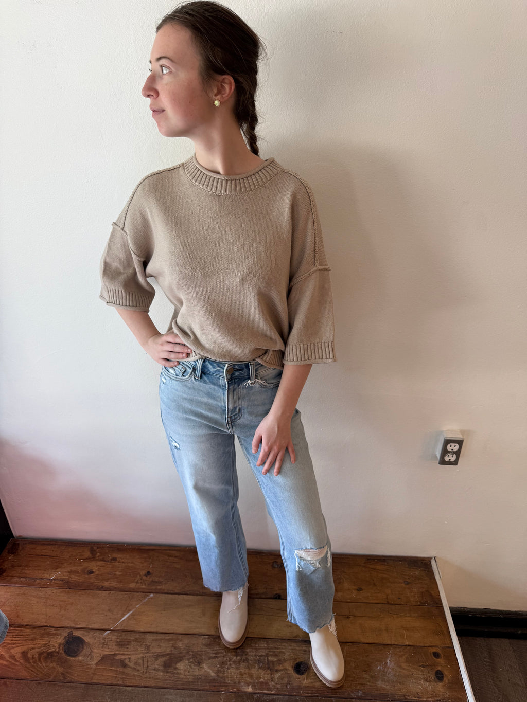 SOFT OATMEAL TEE
