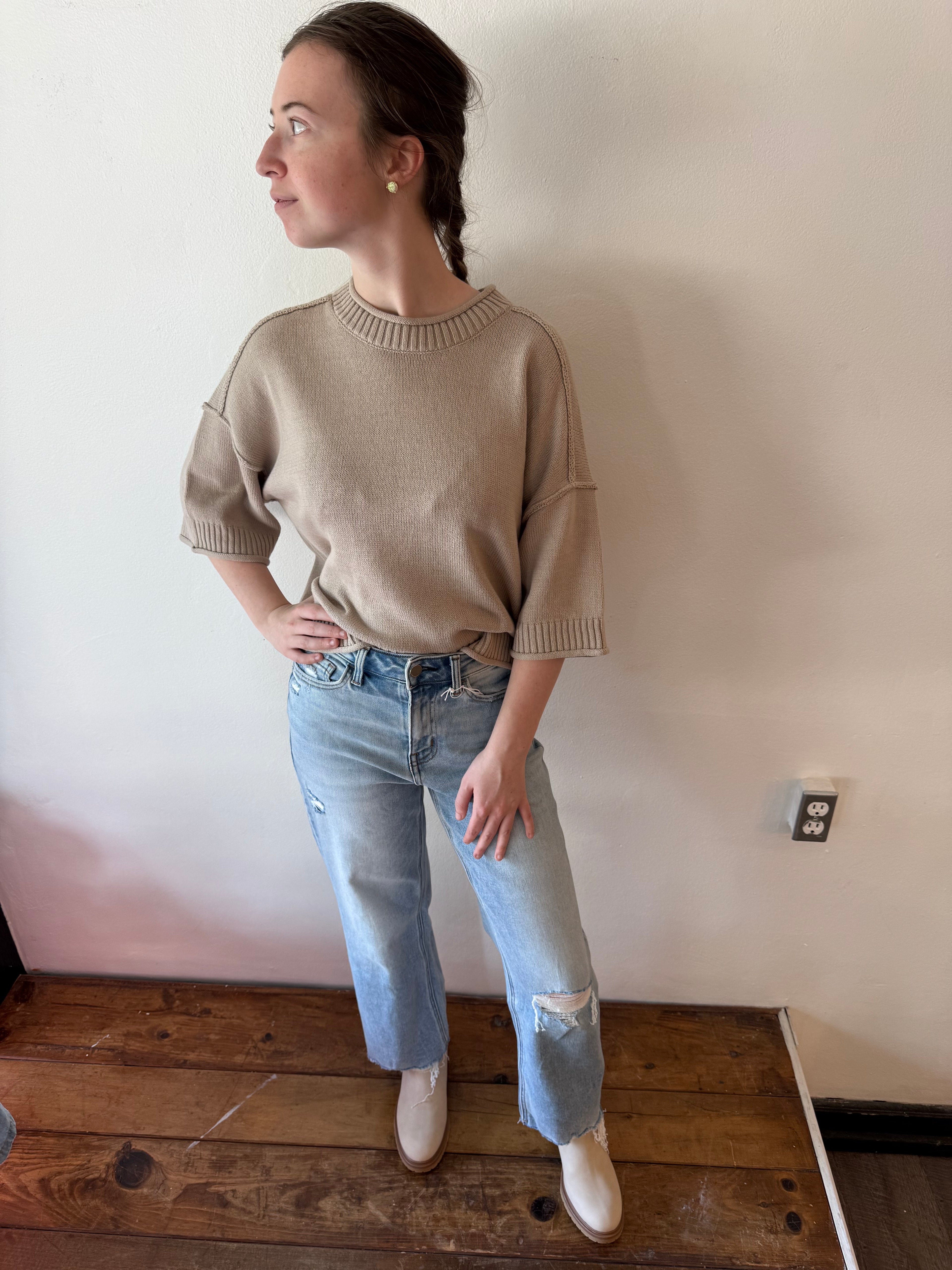 SOFT OATMEAL TEE