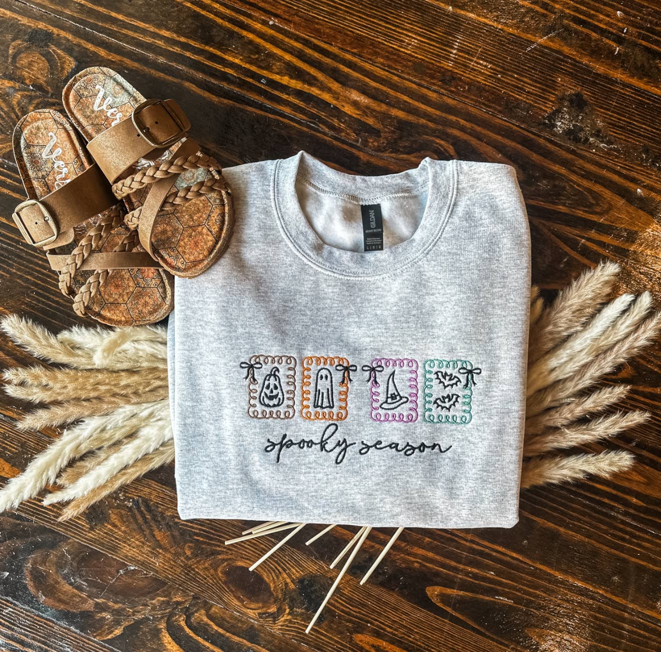 SPOOKY SEASON FALL SWEATSHIRT